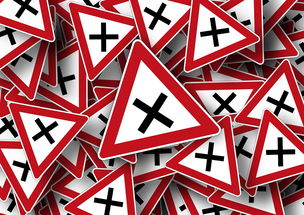 开云esports-PSG攻防转换速度需提升以应对顶级对手，攻防转换战术