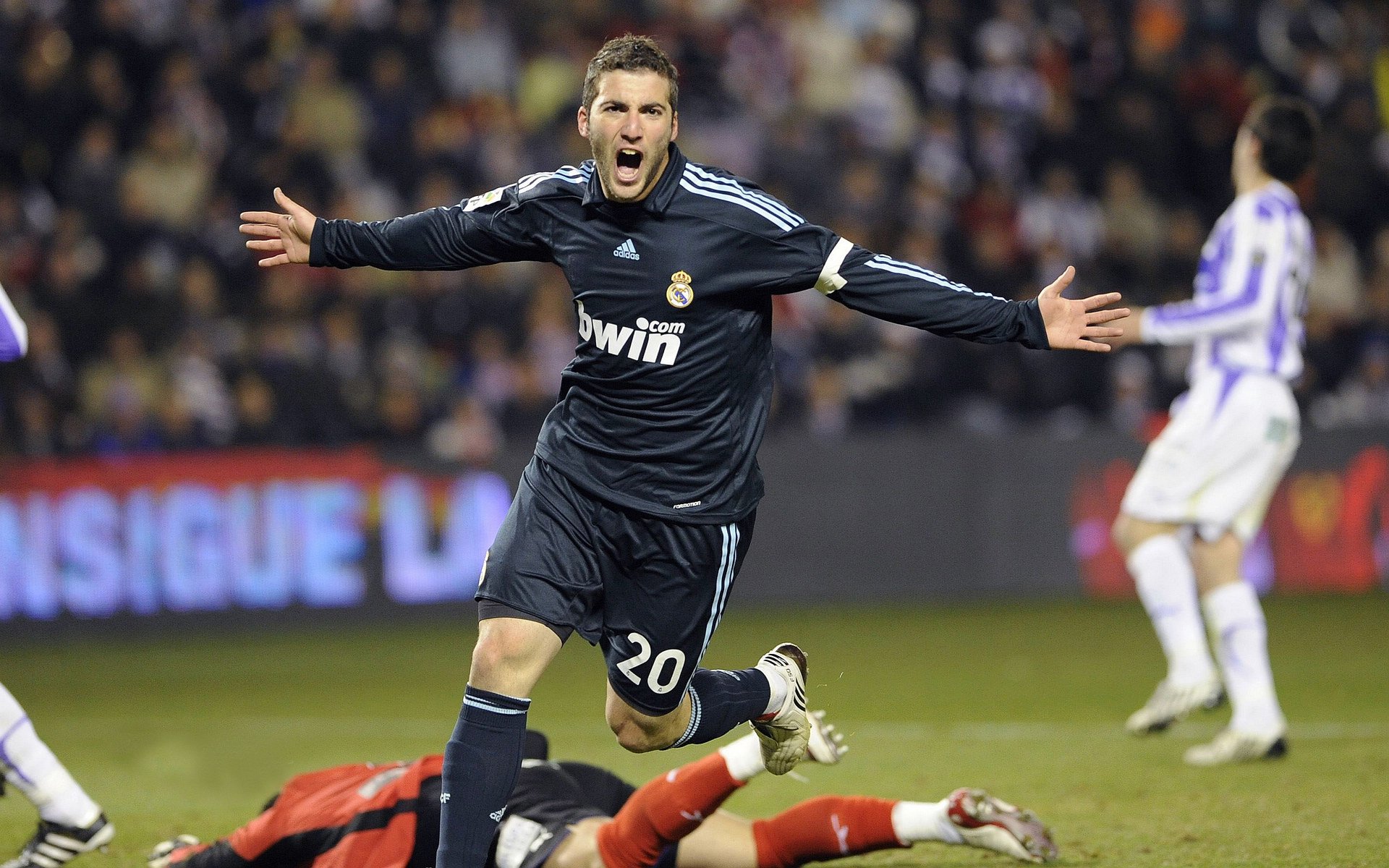 开云体育全站-得分方式多样的球员更难被限制吗，球员得分怎么算